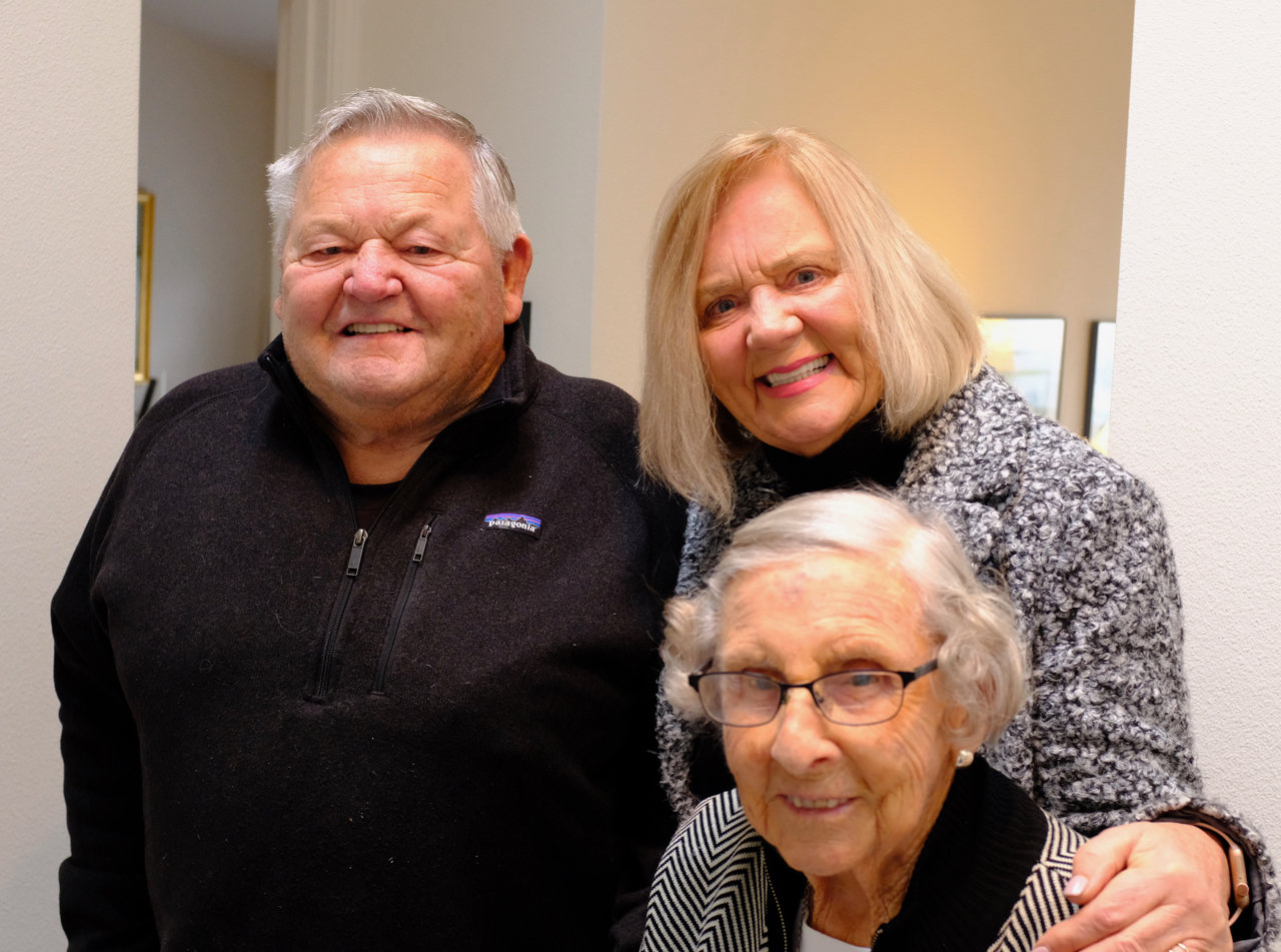 Frank and Barbara Mason are pictured with Lisa.